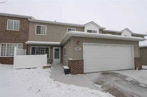 2007 Cassi Rdg, Waterloo, IA 50701 photo 1