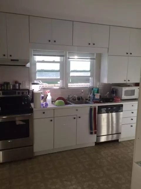 1701 Hammond Ave, Waterloo, IA 50702 photo 9