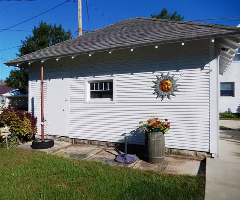 220 E 2nd St, Sumner, IA 50674 photo 15
