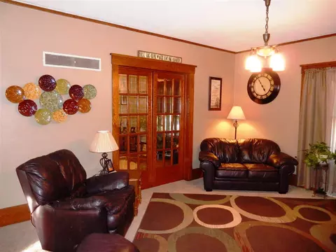 220 E 2nd St, Sumner, IA 50674 photo 7