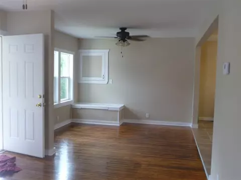 520 Upton Ave, Waterloo, IA 50701 photo 3
