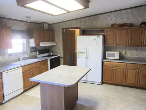 26431 Vail, Shell Rock, IA 50670 photo 5