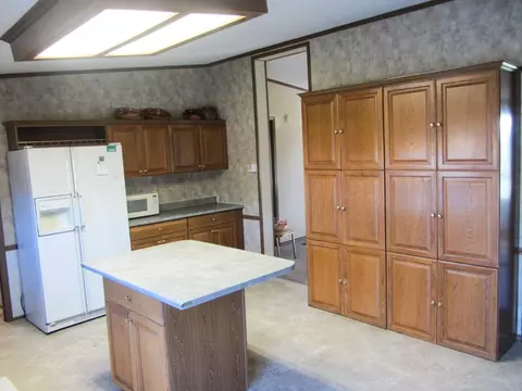 26431 Vail, Shell Rock, IA 50670 photo 6