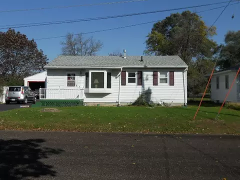 1447 Ruth, Waterloo, IA 50707 photo 2