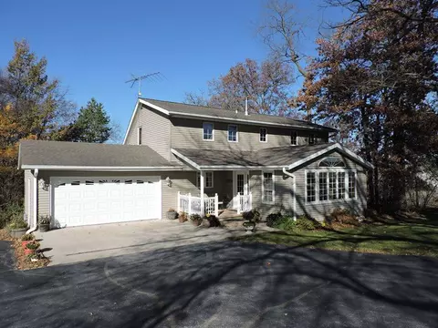 2367 E Ridge Rd, Decorah, IA 52101 photo 1