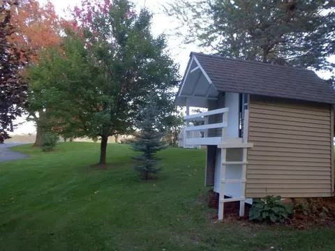 2367 E Ridge Rd, Decorah, IA 52101 photo 12