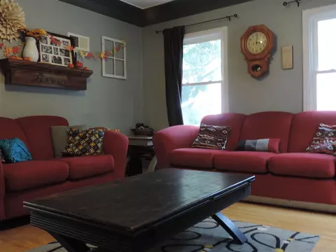 232 Hillside Ave, Waterloo, IA 50701 photo 3