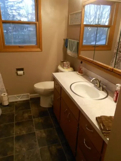 542 Beverly Hls, Waterloo, IA 50701 photo 10