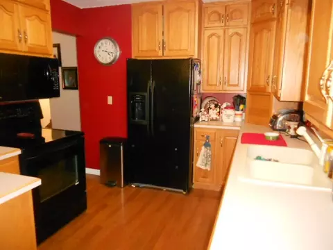 542 Beverly Hls, Waterloo, IA 50701 photo 7
