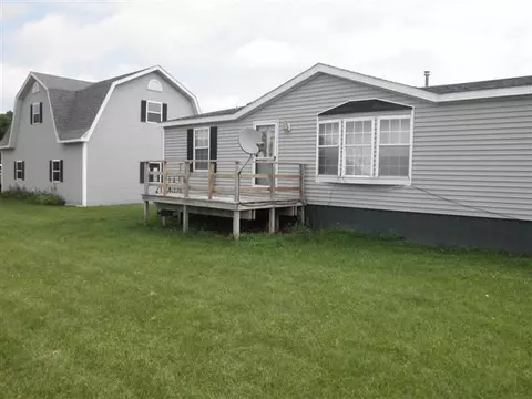 1504 134th Ave, Castalia, IA 52133 photo 1