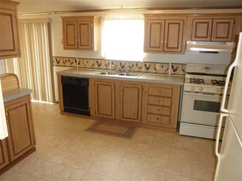 1504 134th Ave, Castalia, IA 52133 photo 4