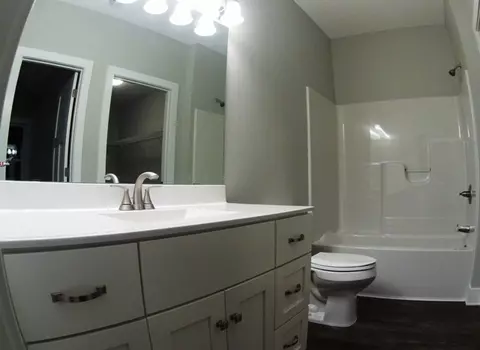 616 Clair St, Cedar Falls, IA 50613 photo 10