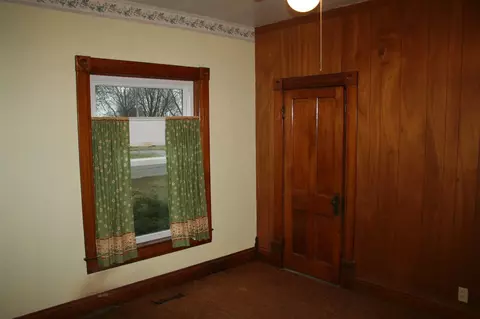 118 2nd St, Gladbrook, IA 50635 photo 8