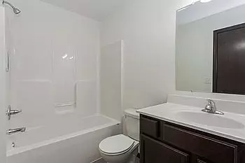 714 Grindstone Cir, Waterloo, IA 50702 photo 12
