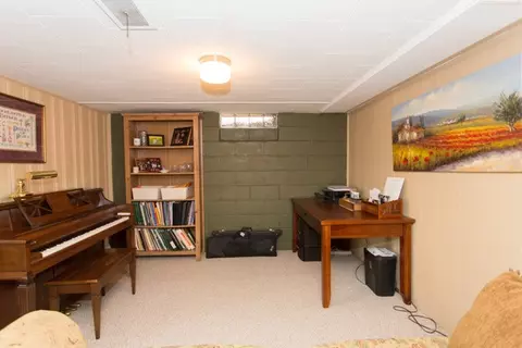 1177 E Mitchell Ave, Waterloo, IA 50702 photo 15