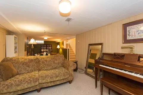 1177 E Mitchell Ave, Waterloo, IA 50702 photo 16