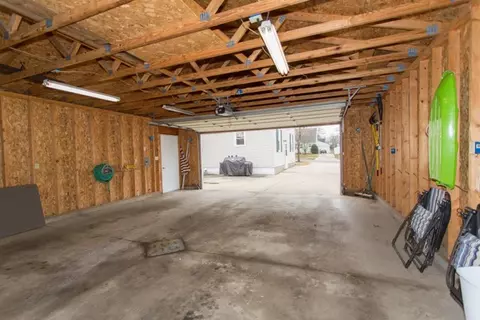 1177 E Mitchell Ave, Waterloo, IA 50702 photo 19