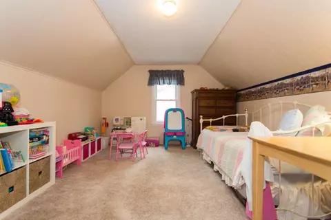 1177 E Mitchell Ave, Waterloo, IA 50702 photo 12