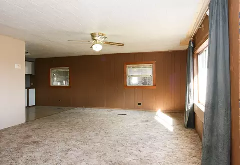 1663 Baxter Ave, Jesup, IA 50648 photo 8