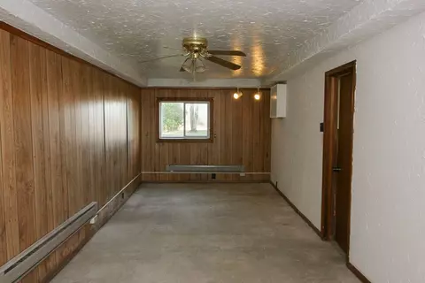 1663 Baxter Ave, Jesup, IA 50648 photo 19