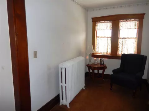 307 E 2nd St, Sumner, IA 50674 photo 11
