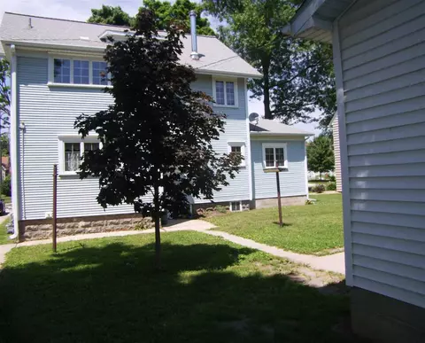 307 E 2nd St, Sumner, IA 50674 photo 16