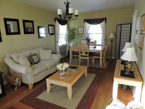 708 Fifth Ave, Decorah, IA 52101 photo 4