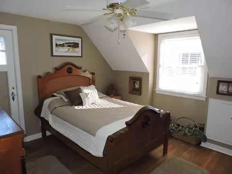 708 Fifth Ave, Decorah, IA 52101 photo 10