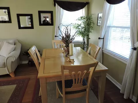 708 Fifth Ave, Decorah, IA 52101 photo 6