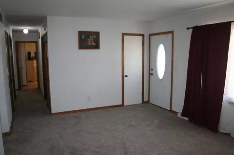 839 Progress Ave, Waterloo, IA 50701 photo 8