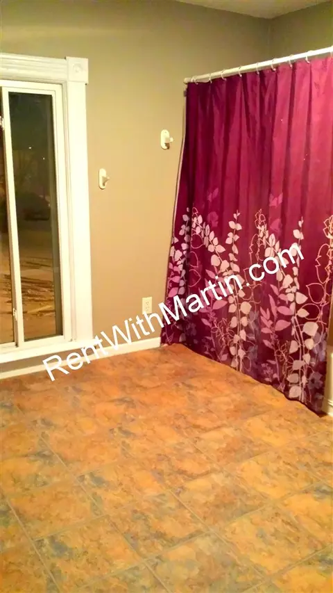 225 E Mullan, Waterloo, IA 50703 photo 3