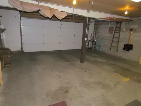 3921 Memory Ln, Waterloo, IA 50702 photo 17