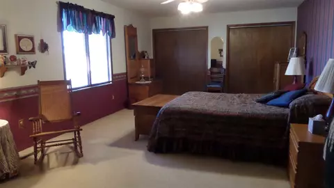 1209 E Ave, Gladbrook, IA 50635 photo 10