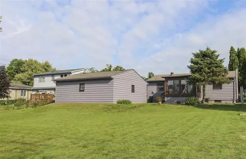 451 Devonshire Dr, Waterloo, IA 50701 photo 18