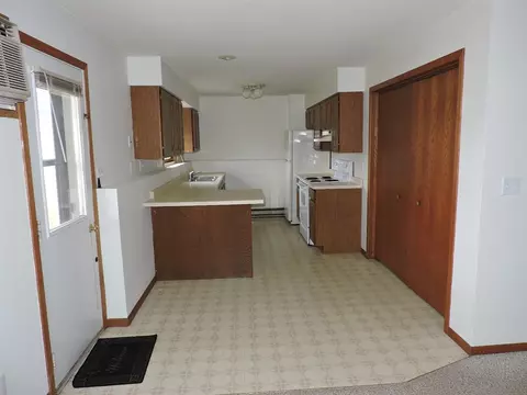 805 Fair St, Decorah, IA 52101 photo 6