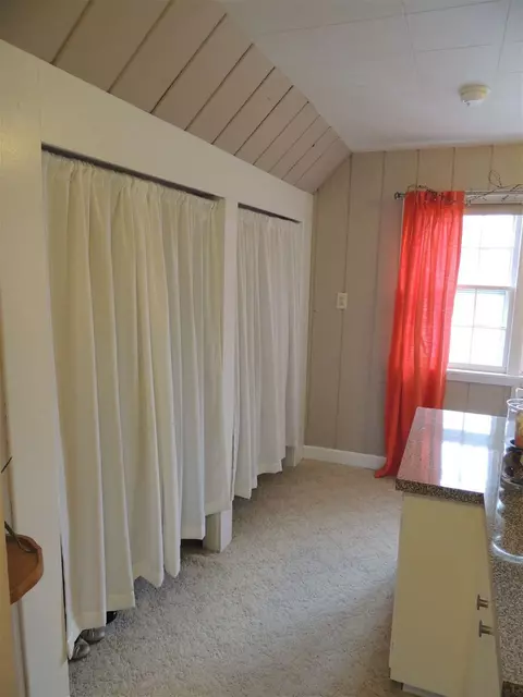 1126 Cornwall Ave, Waterloo, IA 50702 photo 15