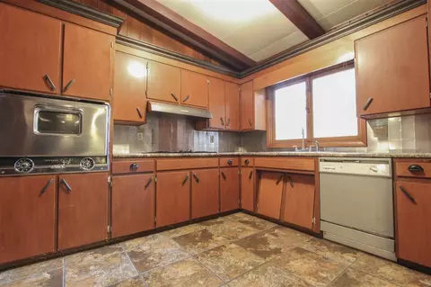 435 Progress Ave, Waterloo, IA 50701 photo 7