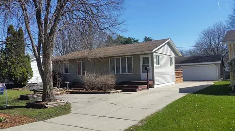 1237 Eleanor, Waterloo, IA 50701 photo 1