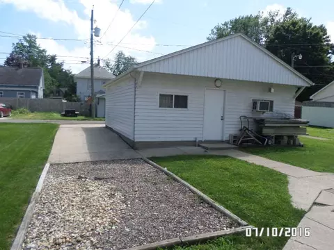 906 Bertch, Waterloo, IA 50702 photo 7