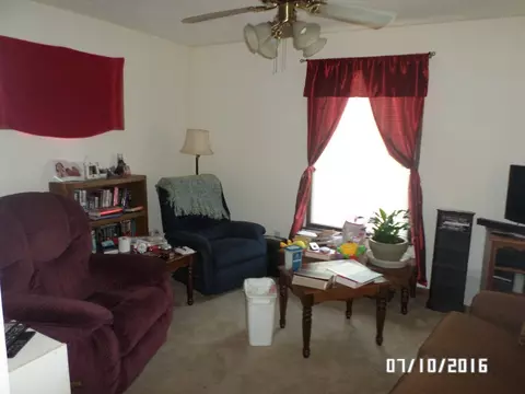 906 Bertch, Waterloo, IA 50702 photo 3