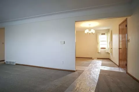 1826 E Mitchell Ave, Waterloo, IA 50702 photo 7