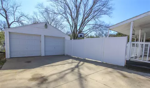 131 Vincent Rd, Waterloo, IA 50701 photo 20