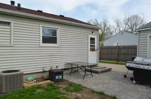 1134 Sheerer Ave, Waterloo, IA 50701 photo 17