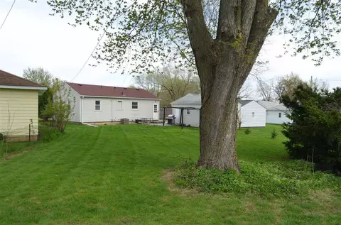 1134 Sheerer Ave, Waterloo, IA 50701 photo 18