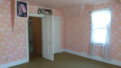 117 Johnston St, Gladbrook, IA 50635 photo 12
