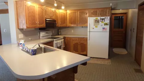 117 Johnston St, Gladbrook, IA 50635 photo 5