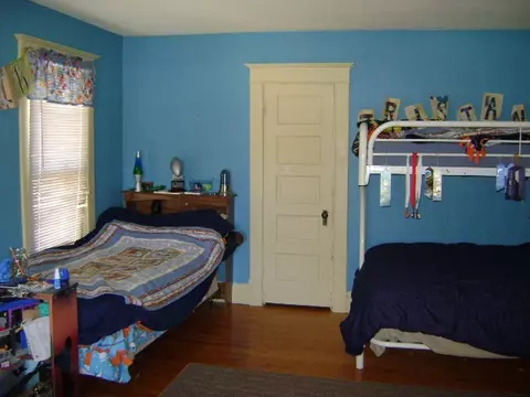 715 E 3rd Ave, Cresco, IA 52136 photo 12