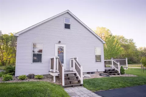 2575 W 3rd St, Waterloo, IA 50701 photo 1