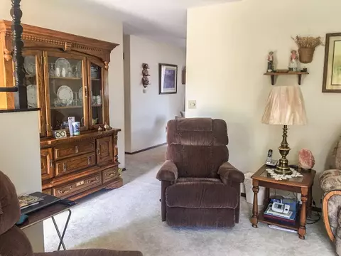 509 E Mark, Shell Rock, IA 50670 photo 4