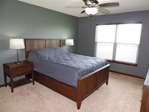 5027 Millenium Dr, Cedar Falls, IA 50613 photo 9